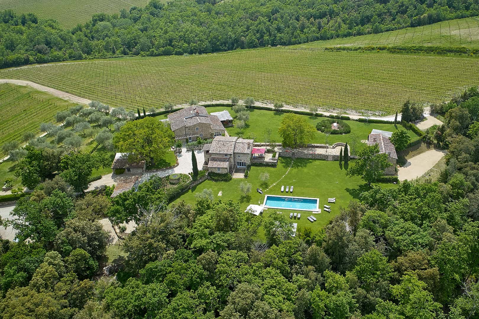 country resort ripresa con drone